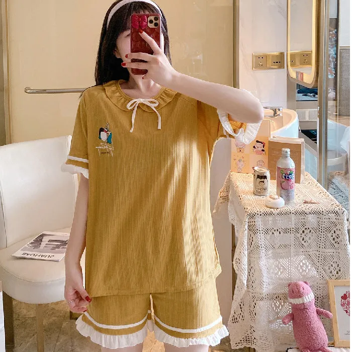 Short-Sleeved Loose And Comfortable Pajamas